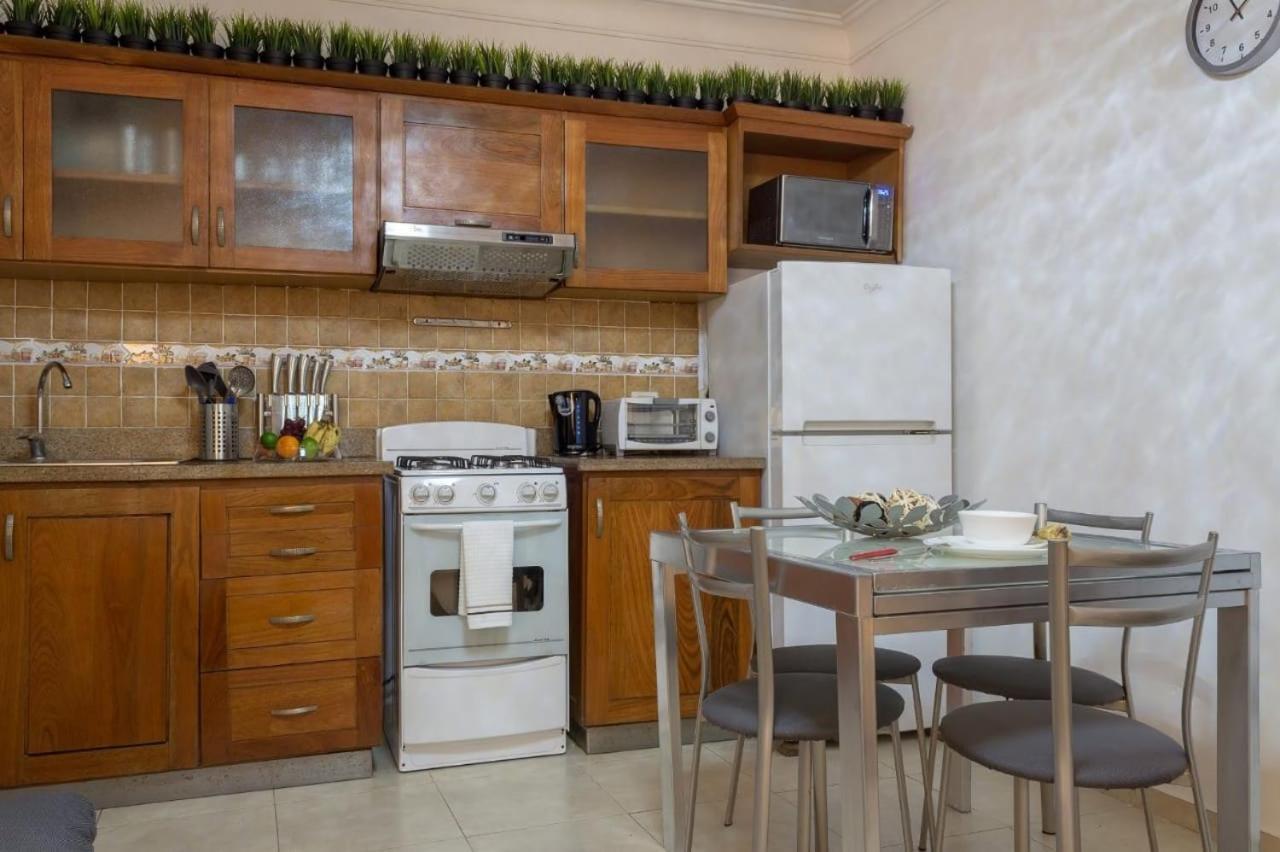 J. B Apartamentos Saint-Domingue Extérieur photo